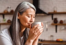 Choice of Tea or Coffee Could Affect Risk of Osteoporosis in Older Women